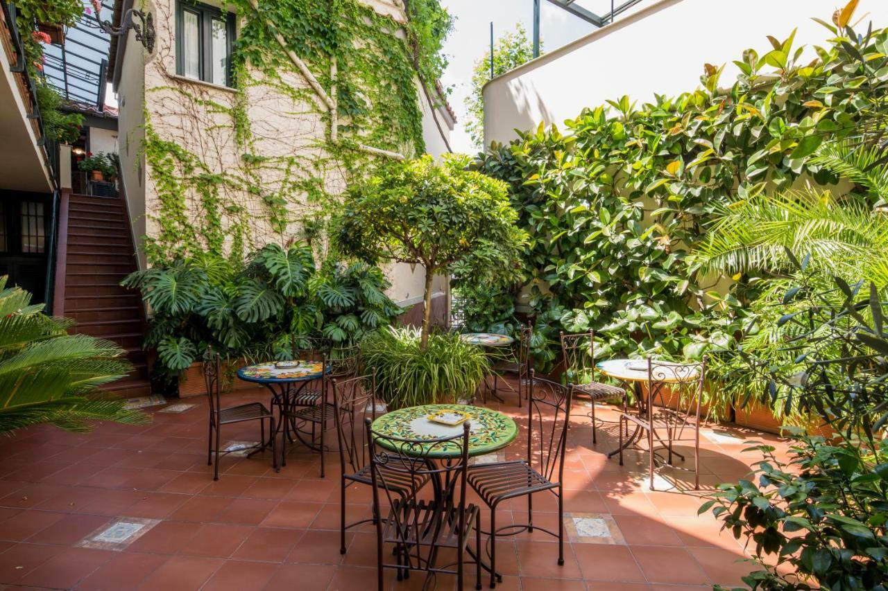 Villa Elisa Holiday Home Sorrento Buitenkant foto