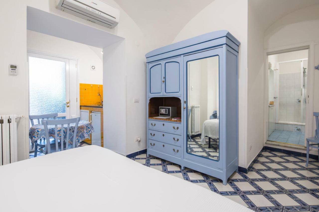 Villa Elisa Holiday Home Sorrento Buitenkant foto